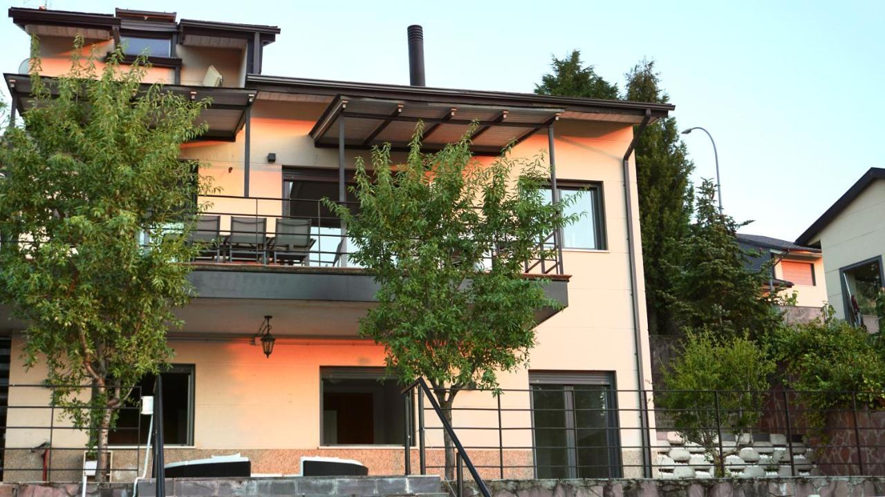 Villa Los Angeles El Espinar Εξωτερικό φωτογραφία