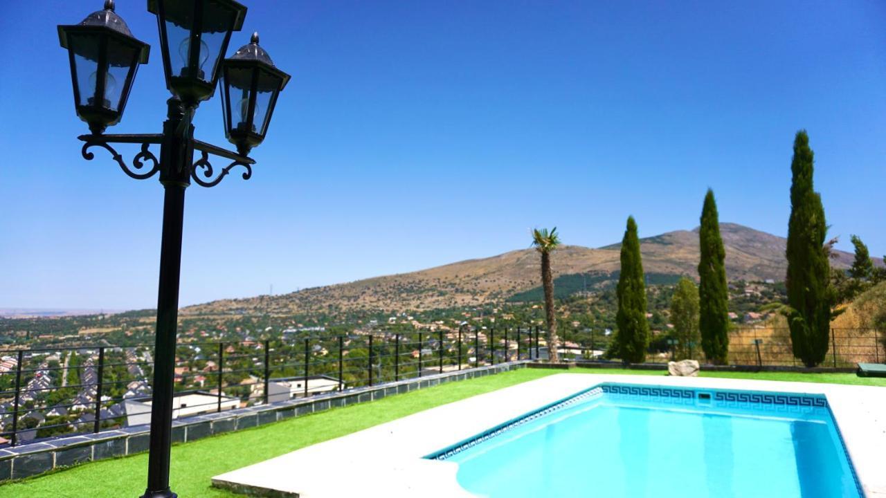 Villa Los Angeles El Espinar Εξωτερικό φωτογραφία