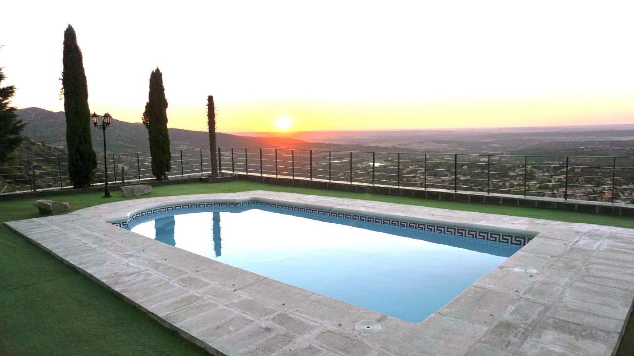 Villa Los Angeles El Espinar Εξωτερικό φωτογραφία