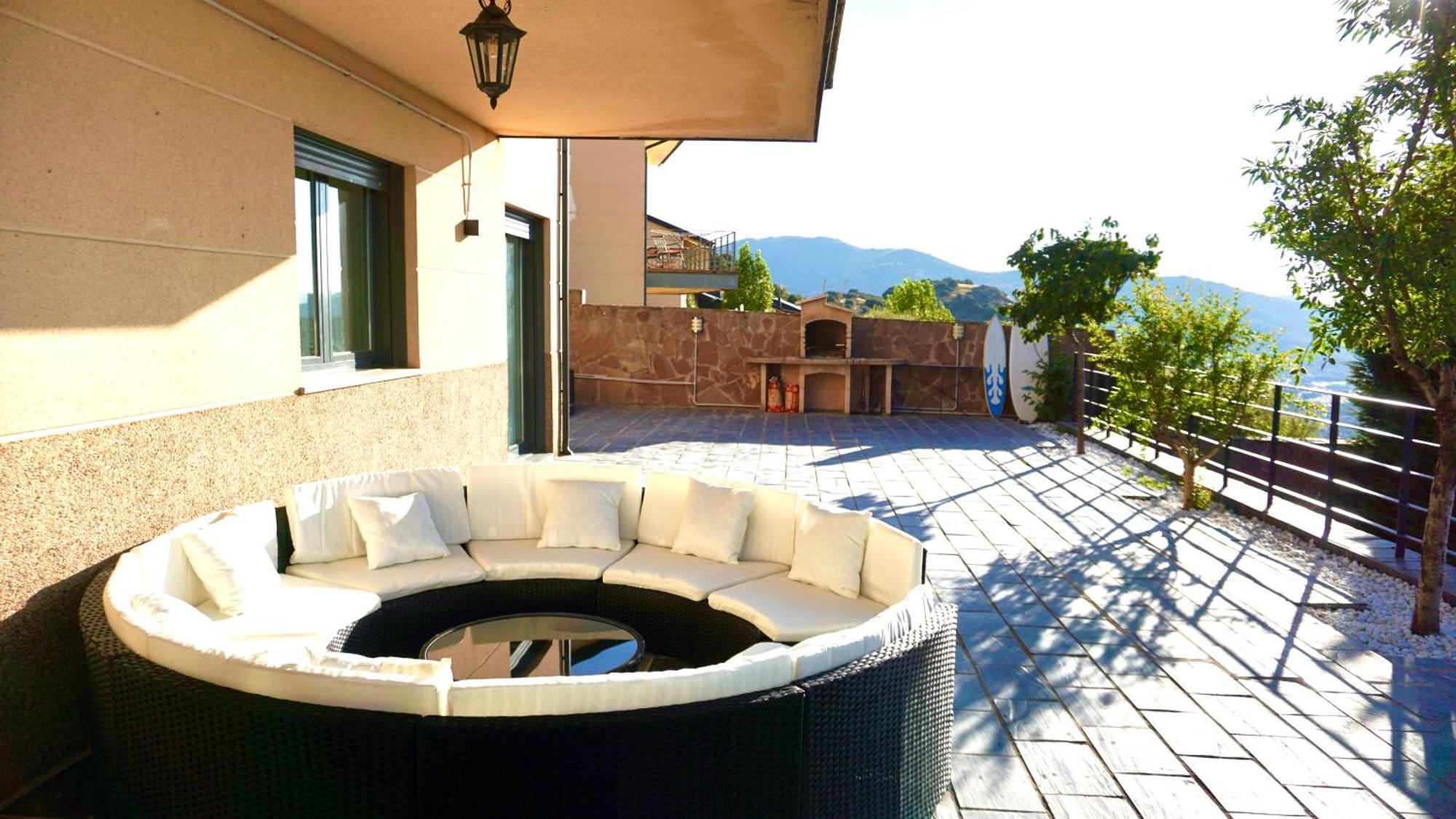 Villa Los Angeles El Espinar Εξωτερικό φωτογραφία