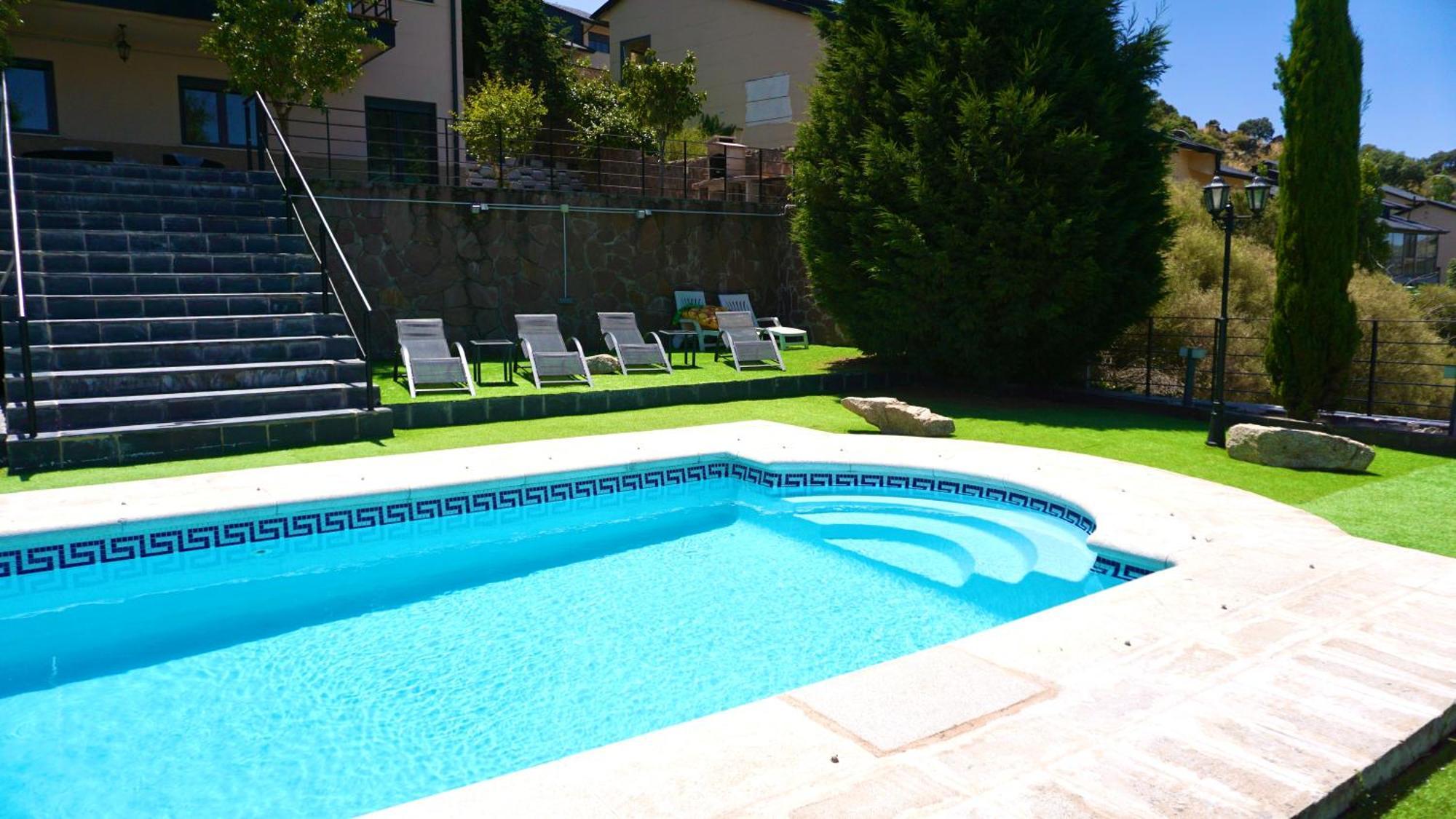 Villa Los Angeles El Espinar Εξωτερικό φωτογραφία
