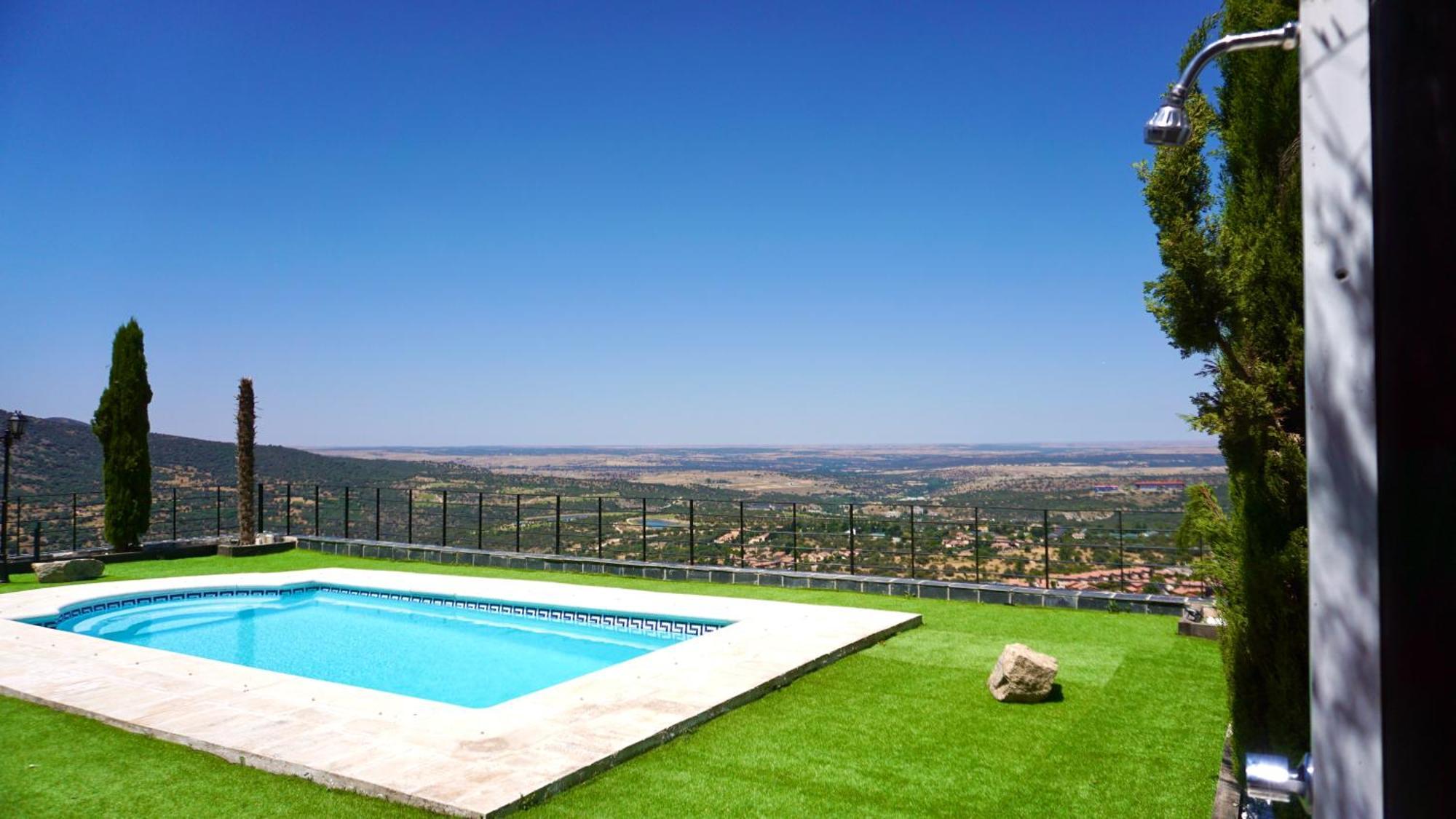 Villa Los Angeles El Espinar Εξωτερικό φωτογραφία
